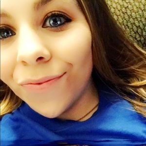 Meet your Posher, Abby